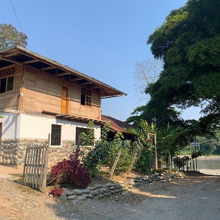 Playa Tortuga Apartment Misahualli Ngoại thất bức ảnh