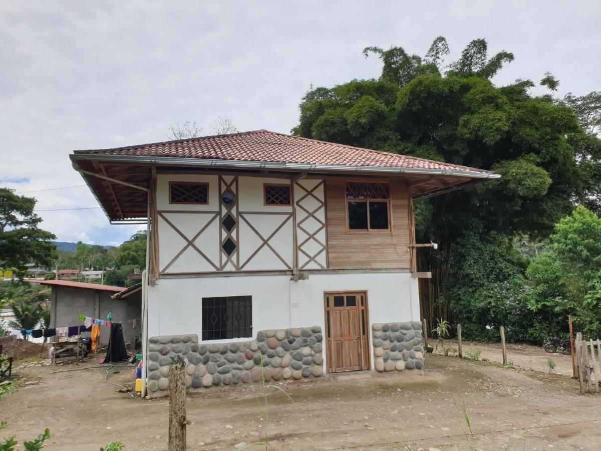 Playa Tortuga Apartment Misahualli Ngoại thất bức ảnh